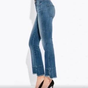 AYR the shade size 29 in maverick